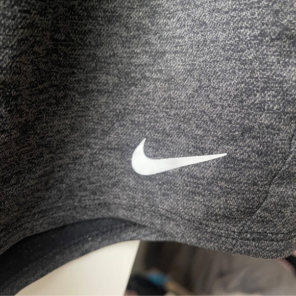 💙BOGO💙 Nike Women's Gray Athletic Shorts Small - Picture 2 of 5